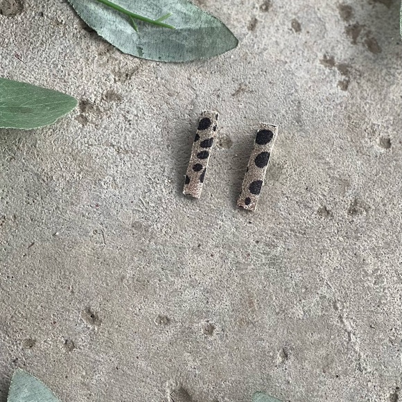 Hair Clips - Picture 11 of 15